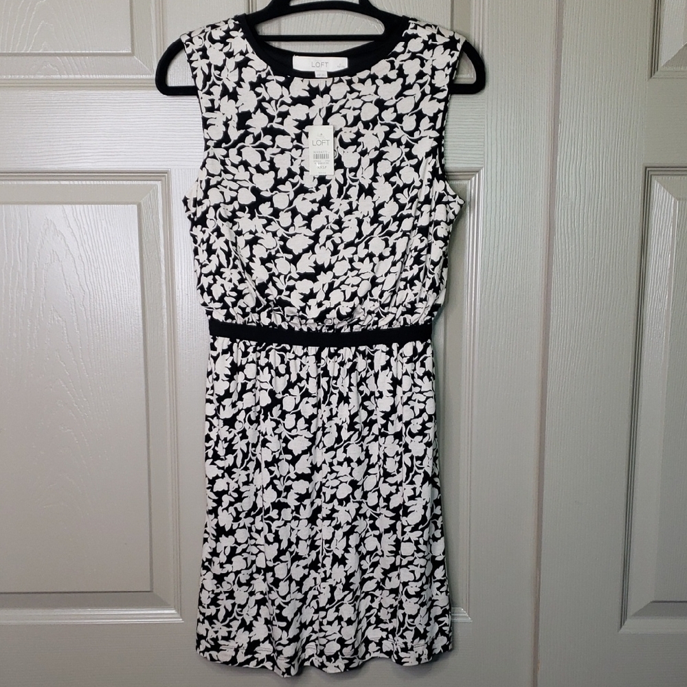 NWT Ann Taylor LOFT Petites Black & Cream Floral Dress Size XXSP